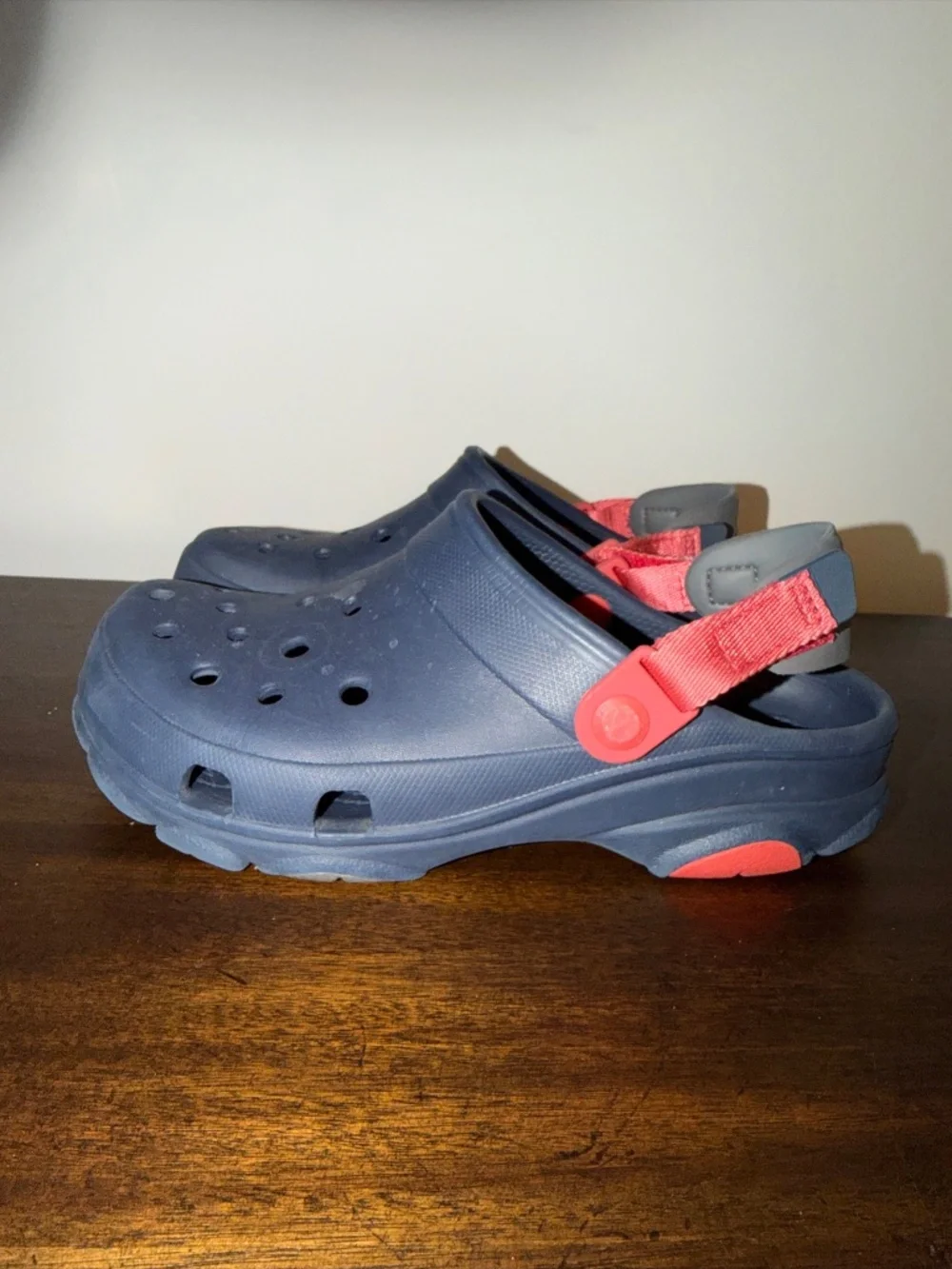 CROCS good small